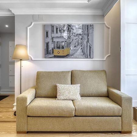 Lisbon Beautiful 2 Bedroom Apartment With Views In Rua Augusta Lisboa Kültér fotó
