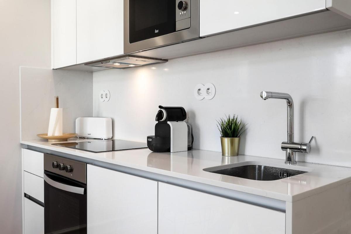 Lisbon Beautiful 2 Bedroom Apartment With Views In Rua Augusta Lisboa Kültér fotó